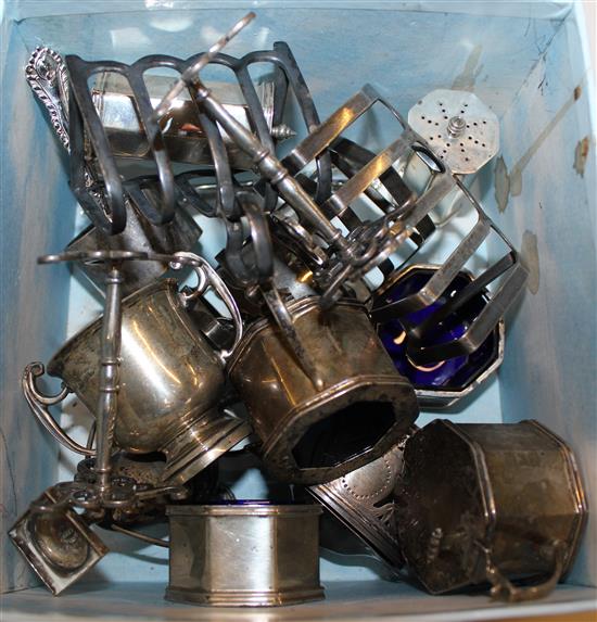 3 silver toast racks, napkin rings and condiments